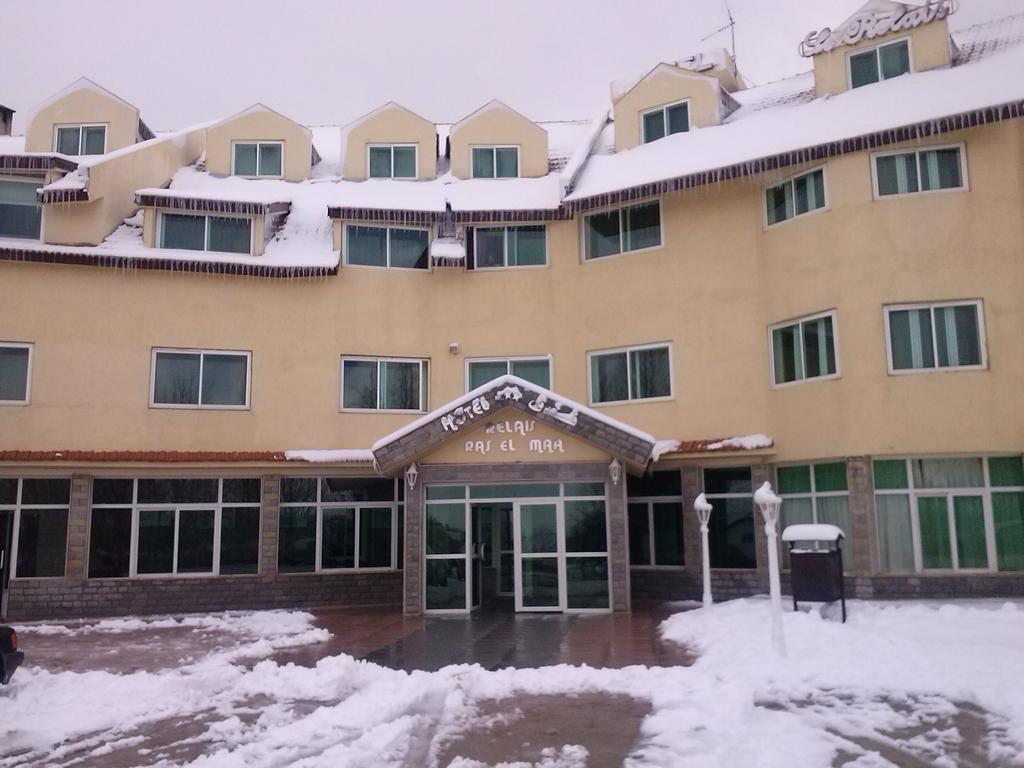 Hotel Relais Ras El Maa Ifrane  Exterior photo
